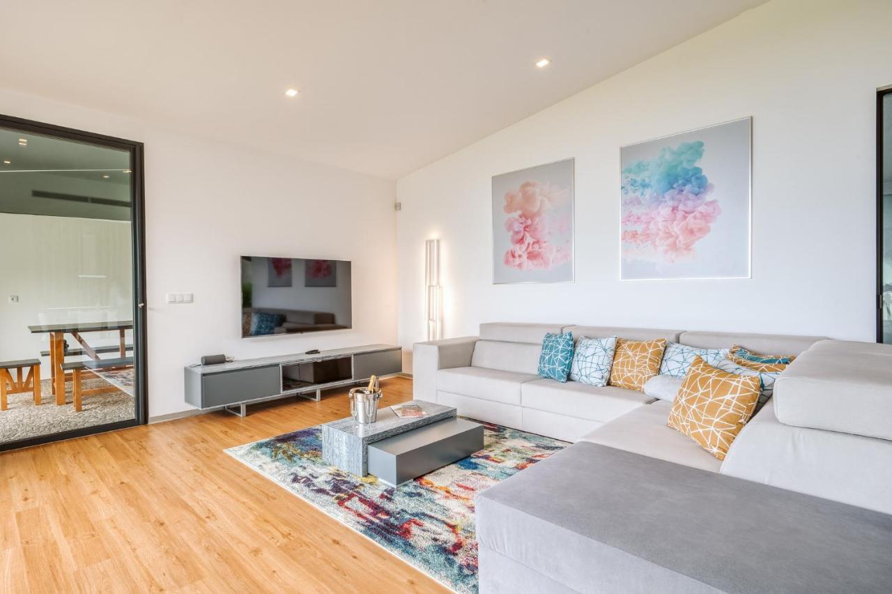 Vila Aguarelas With Pool By Stay Madeira Island Arco da Calheta  Εξωτερικό φωτογραφία